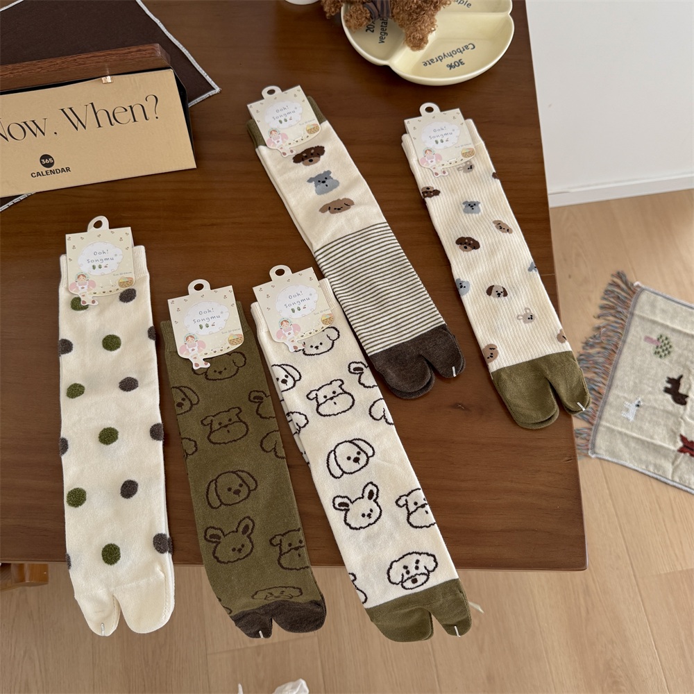 Toe Sock Split - ถุงเท้าข้อกลางน่องลายสุนัขแบบตาบิ แยกนิ้วเท้า ไร้ตะเข็บ น่ารักสไตล์ญี่ปุ่น ถุงเท้าข้อกลางน่องผ้าฝ้ายสำหรับผู้หญิง