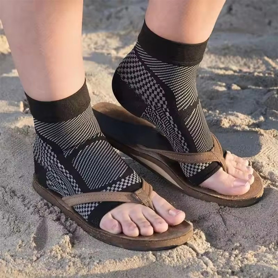 ถุงเท้ากีฬาแบบรัดกล้ามเนื้อ 1  - Ankle Brace Sock บทวิจารณ์และราคา